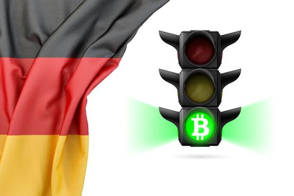 Germany is giving the green light to cryptocurrencies with a new law allowing institutional funds to invest in this asset class